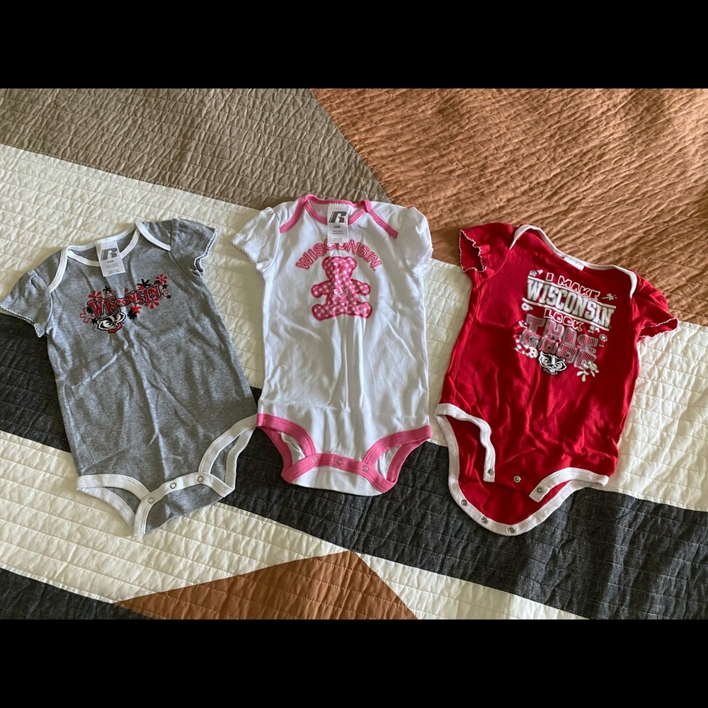 Wisconsin Badger onsies 24 month